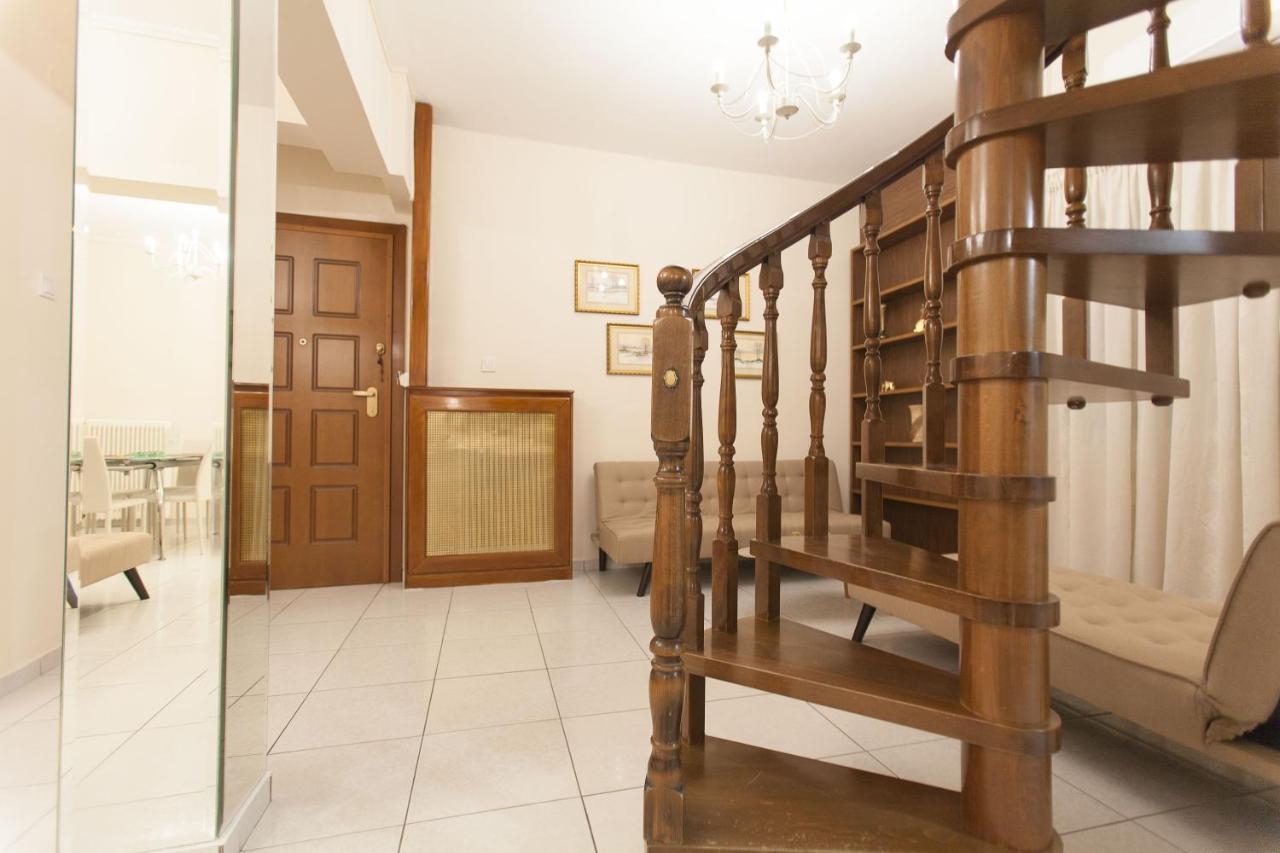 Ferienwohnung Acropolis View And 360 Degrees Athen Exterior foto