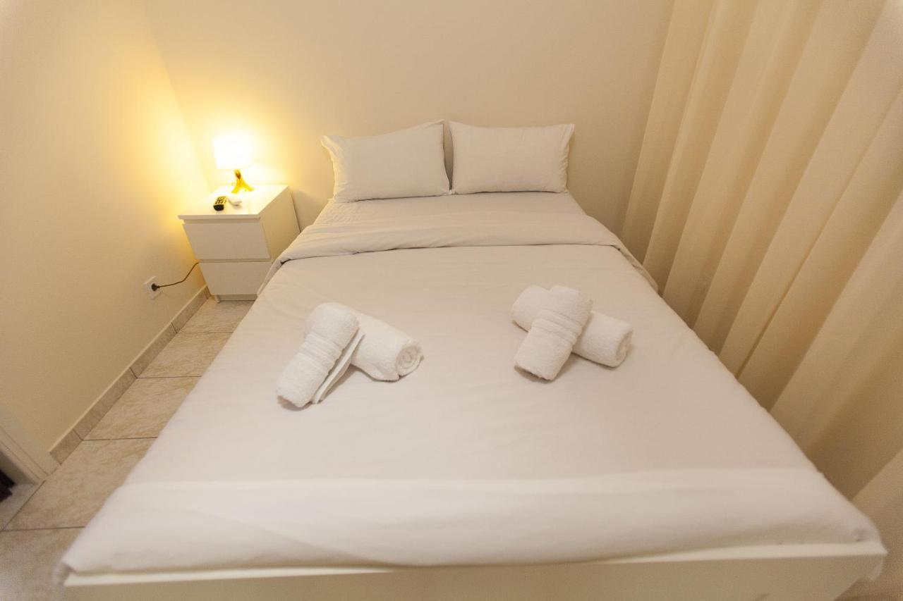 Ferienwohnung Acropolis View And 360 Degrees Athen Exterior foto