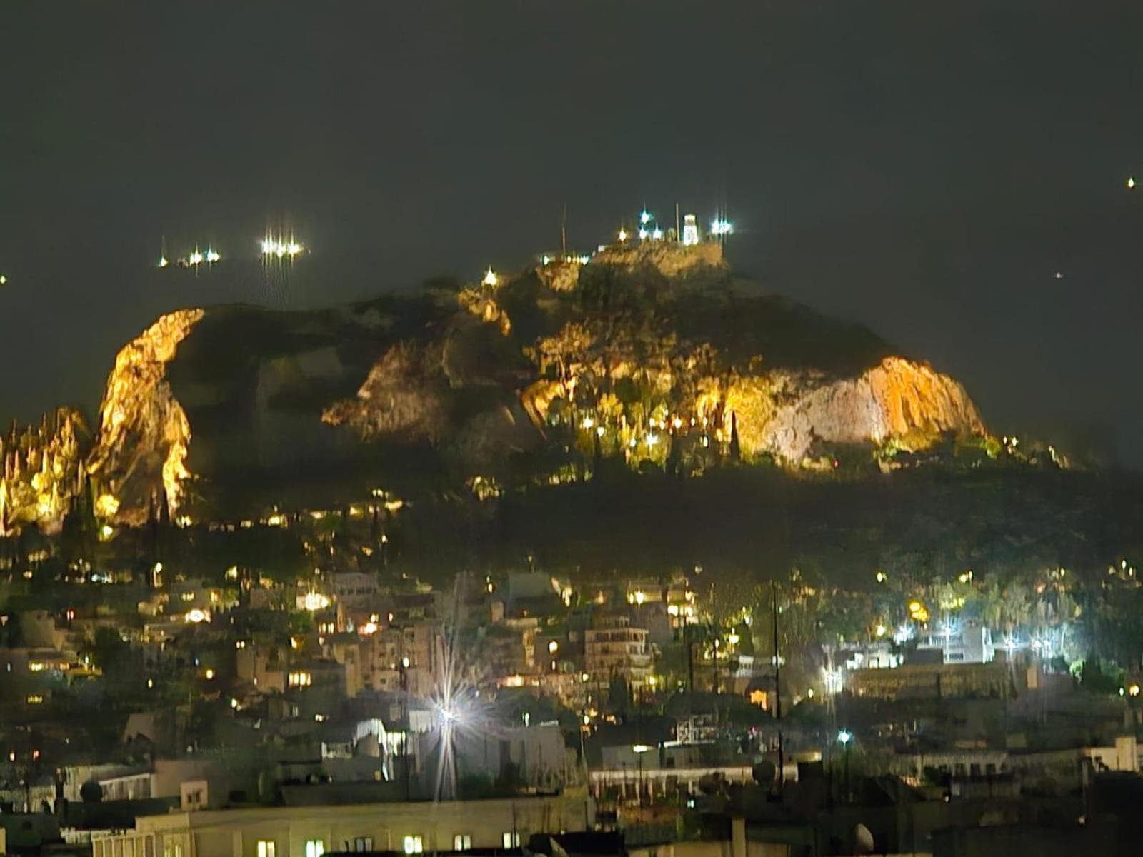 Ferienwohnung Acropolis View And 360 Degrees Athen Exterior foto